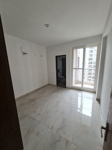 Room in 4 BHK Apartment at NK Sharma Savitry Greens, Lohgarh – for Rent