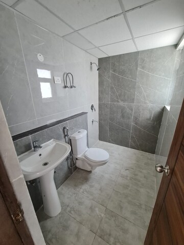 Bathroom in 4 BHK Apartment at NK Sharma Savitry Greens, Lohgarh – for Rent