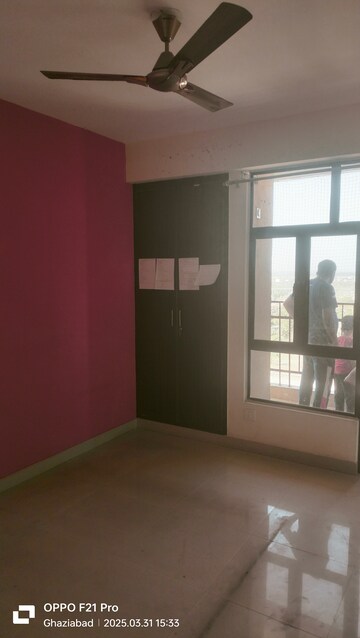2 BHK Apartment For Rent in SG Oasis, Vasundhara Sector 2b