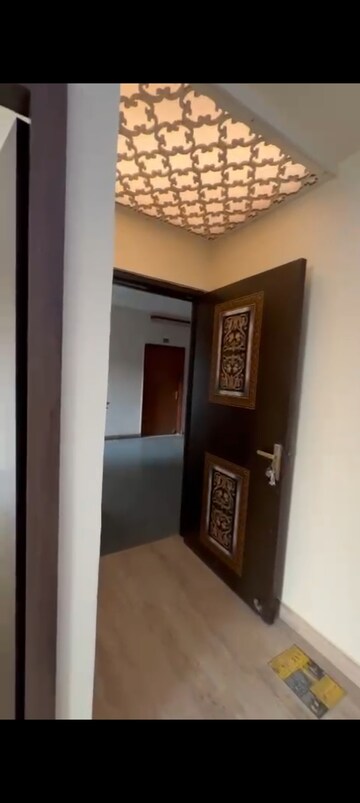 Furnished Amenities in 3 BHK Apartment at Amrapali Golf Homes, Sector 4, Greater Noida – for Rent