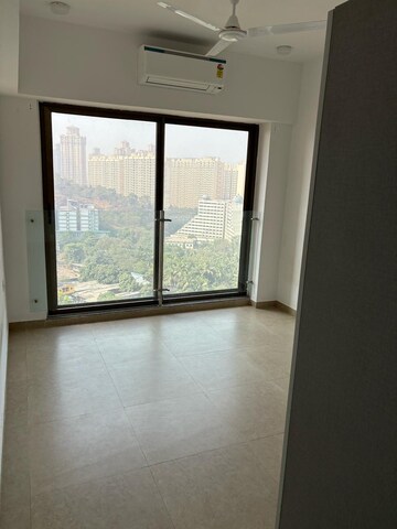Room in 2 BHK Apartment at L&T Emerald Isle, Powai – for Rent