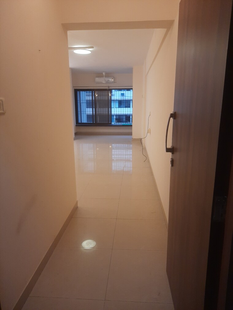 Room, colaba 3 Bedroom 2000 Sq.Ft. Apartment In Colaba Mumbai 8424005