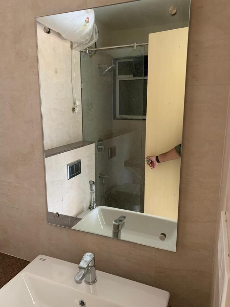 Bathroom, godrej-central 2 Bedroom 754 Sq.Ft. Apartment In Chembur Mumbai 8423978