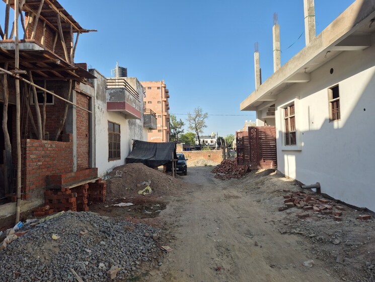 Exterior View, gomti nagar 3 Bedroom 1250 Sq.Ft. Villa In Gomti Nagar Lucknow 8424010