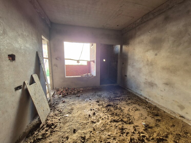 Room, gomti nagar 3 Bedroom 1250 Sq.Ft. Villa In Gomti Nagar Lucknow 8424010