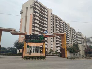 4 BHK Apartment For Sale in Brisk Lumbini Terrace Homes, Sector 109