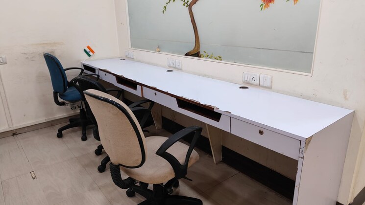 Team Area, express-zone Commercial Office Space 937 Sq.Ft. In Malad East Mumbai 8424143