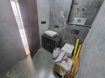 Bathroom in 3 BHK Builder Floor at Sector 57 – for Sale