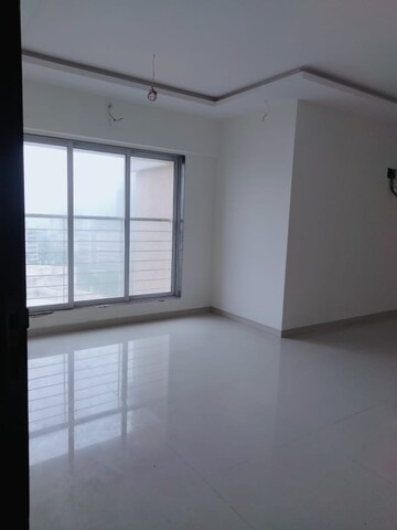 Room in 1 BHK Apartment at Rishab Jay Sarang, Malad East – for Rent