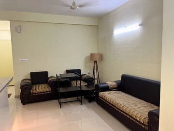 2 BHK Apartment For Rent in Pyramid Urban Homes 3, Sector 67a