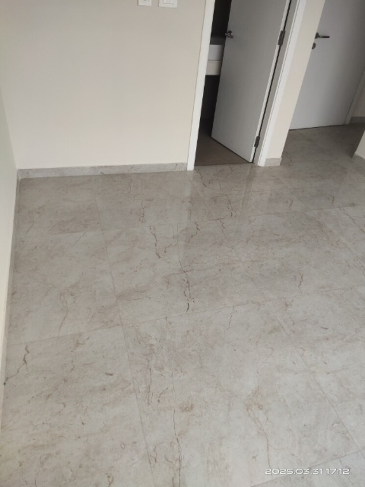 Room, tata-serein 1 Bedroom 446 Sq.Ft. Apartment In Pokhran Road No Two Thane 8424451