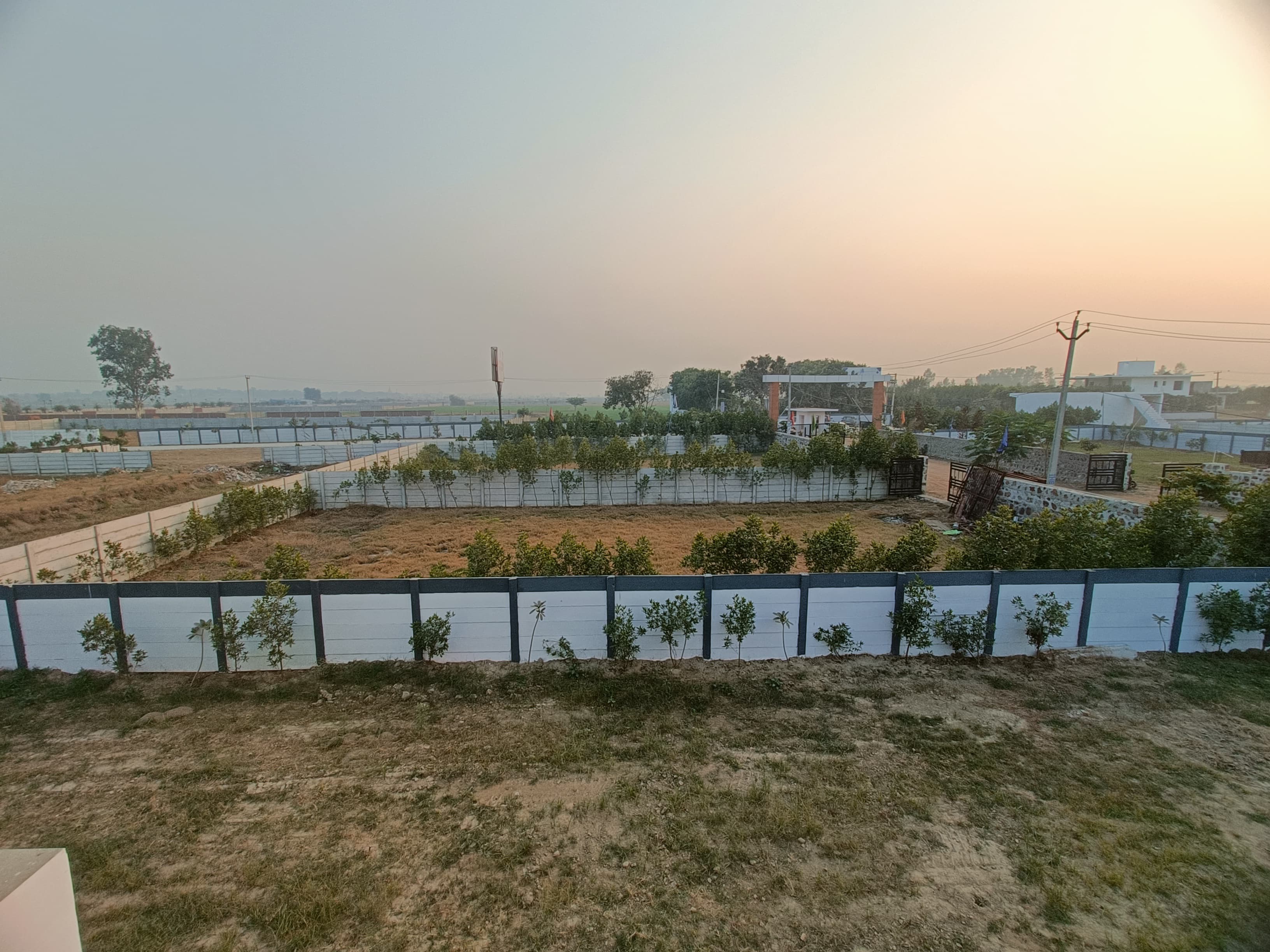 Plot For Sale in Nagliya Ruppura Yamuna ex