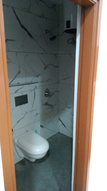 Bathroom in 1 BHK Builder Floor at Parbhat Road – for Rent