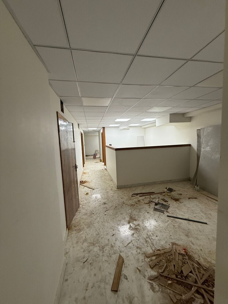 Team Area, greater kailash i Commercial Co Working Space 208 Sq.Yd. In Greater Kailash I Delhi 8424390