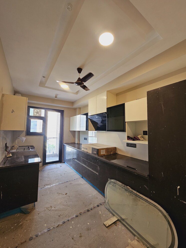 Kitchen, settlers-india 3 Bedroom 270 Sq.Yd. Builder Floor In Sector 57 Gurgaon 8424443