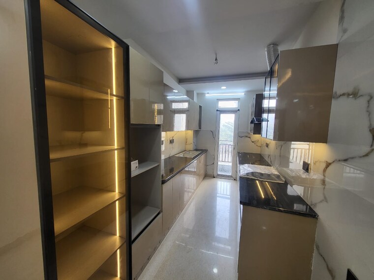 Kitchen, sector 57 3 Bedroom 200 Sq.Yd. Builder Floor In Sector 57 Gurgaon 8424516