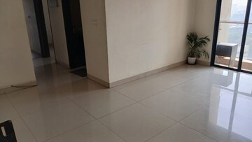 Room in 2 BHK Apartment at L&T Crescent Bay T2, Parel – for Rent