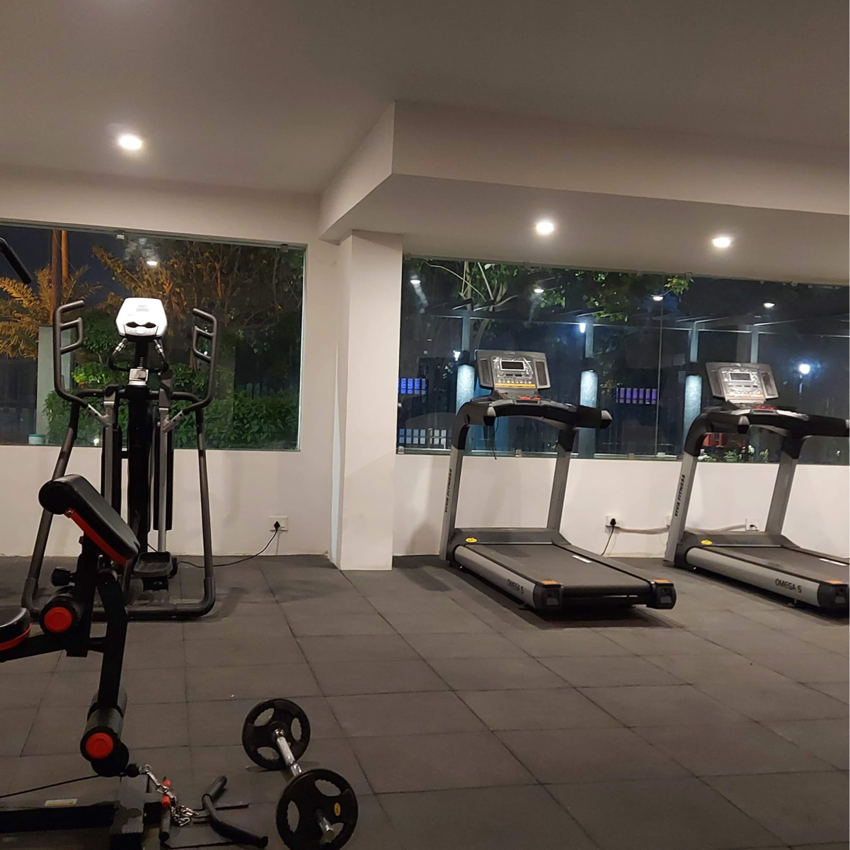 4 BHK 1860 Sq.Ft. Apartment in Tulsiani Luvnest