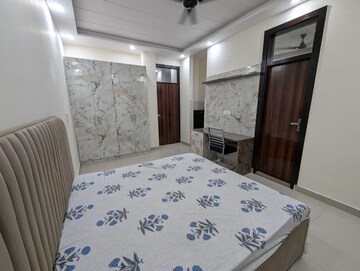 Bedroom in 1 BHK Builder Floor at DLF City Phase III, Sector 24 – for Rent