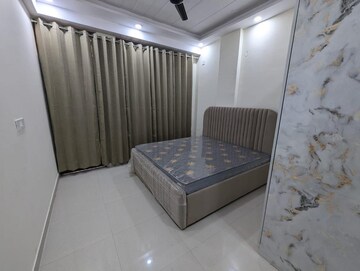 Bedroom in 1 BHK Builder Floor at DLF City Phase III, Sector 24 – for Rent