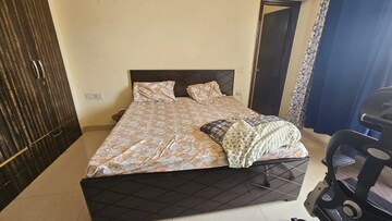 Bedroom in 4 BHK Apartment at Shri Sai Kripa Rainbow Apartments, Sector 43 – for Rent