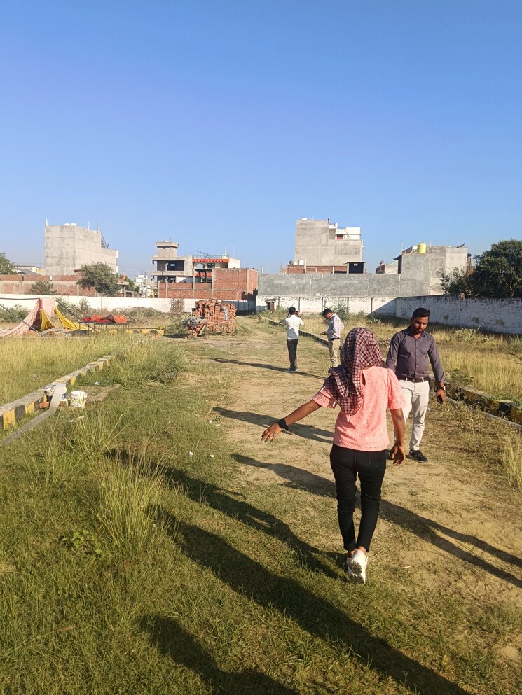 undefined, gomti nagar  1100 Sq.Ft. Plot In Gomti Nagar Lucknow 8424982