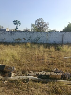  Plot – Exterior View View at Gomti Nagar - for Sale