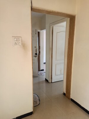 Room in 1 BHK Apartment at Sector 8 Charkop – for Sale