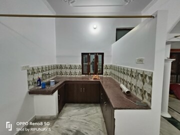 Kitchen in 2 BHK Independent House at Gomti Nagar – for Rent