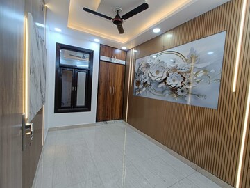 Bedroom in 3 BHK Builder Floor at Mansa Ram Park – for Rent