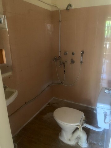Bathroom in 2 BHK Builder Floor at Sector 9 Panchkula – for Rent
