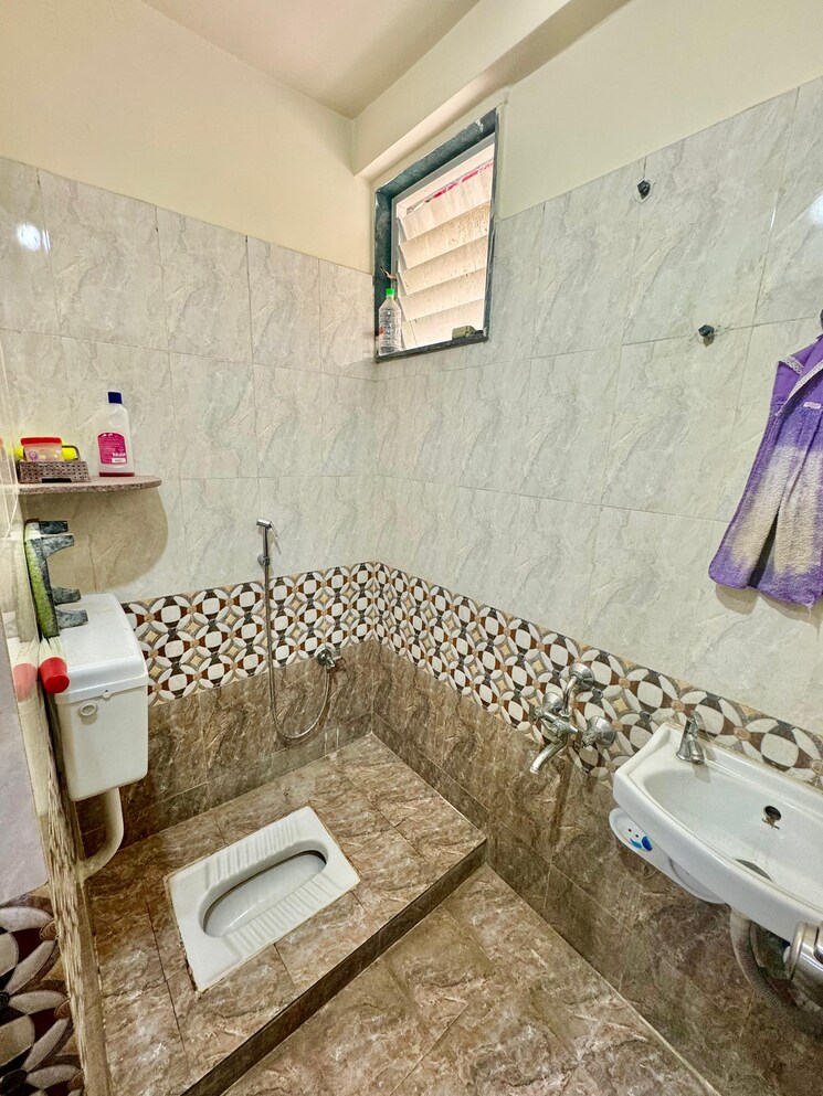 Bathroom, gota 2 Bedroom 1125 Sq.Ft. Apartment In Gota Ahmedabad 8425283