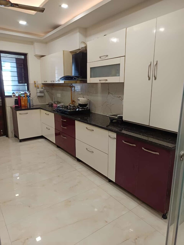 Kitchen, sector 21d 4 Bedroom 500 Sq.Yd. Builder Floor In Sector 21d Faridabad 8425318