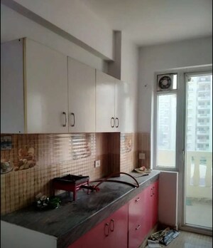 Kitchen in 2.5 BHK Apartment at Ansal Royal Heritage, Sector 70 – for Sale