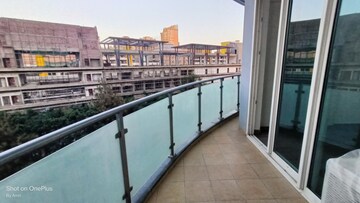 Balcony in 3 BHK Apartment at Omaxe Twin Towers, Sector 50 – for Rent