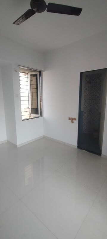 Master Bedroom in 2 BHK Apartment at Shree Sankalp, Ghodbunder Road – for Rent
