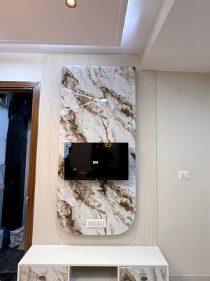 Furnished Amenities in 2 BHK Builder Floor at Dwarka Mor – for Sale