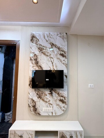 Furnished Amenities in 2 BHK Builder Floor at Dwarka Mor – for Sale
