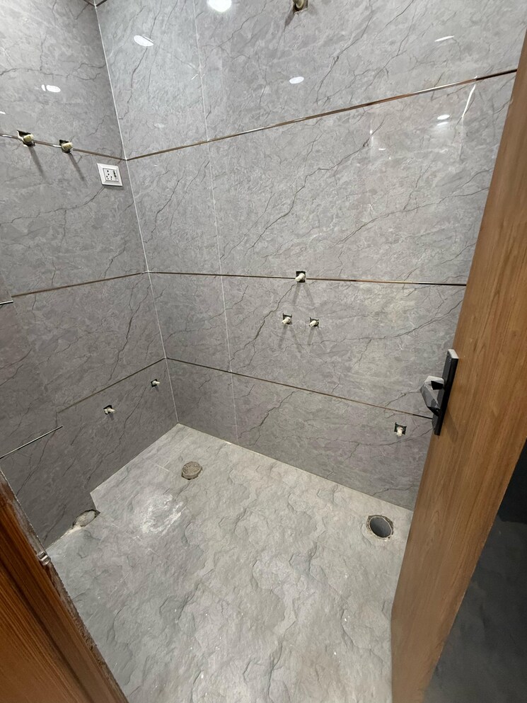 Balcony, dwarka mor 2 Bedroom 750 Sq.Ft. Builder Floor In Dwarka Mor Delhi 8425367