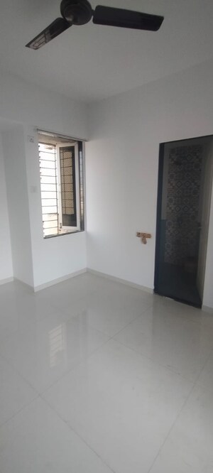 Master Bedroom in 2 BHK Apartment at Shree Sankalp, Ghodbunder Road – for Sale