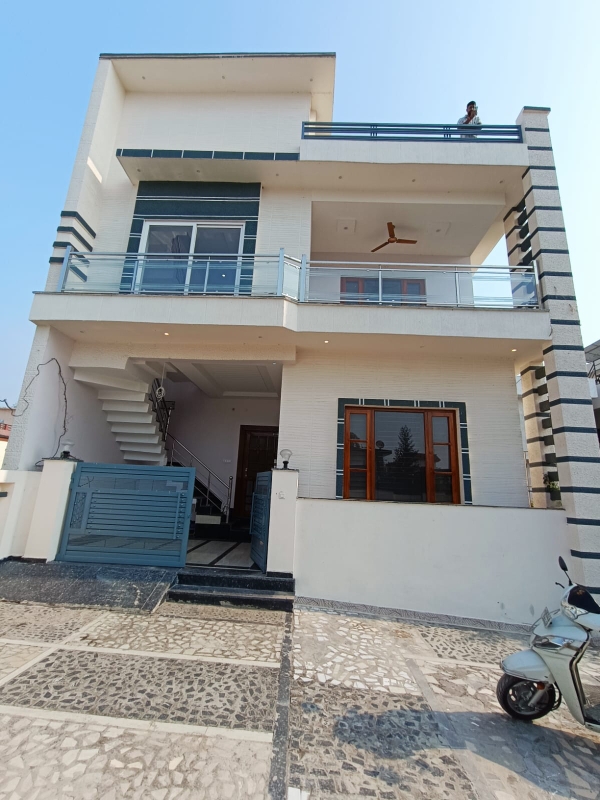 3 BHK + Pooja Room,Servant Room,Study Room Independent House For Sale in Laxmi Project 