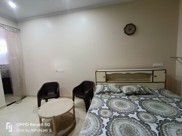 Master Bedroom in 2 BHK Independent House at Gomti Nagar – for Rent