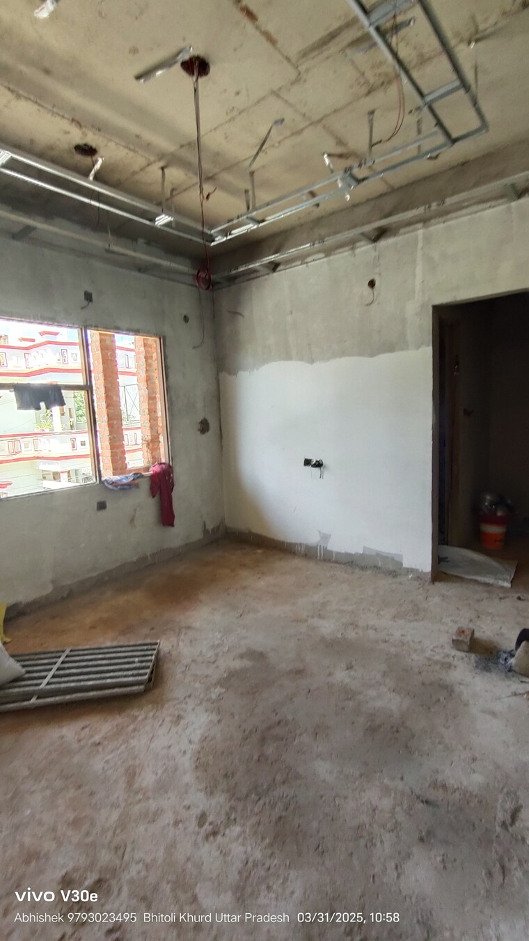 Room, jankipuram extension 3 Bedroom 3000 Sq.Ft. Independent House In Jankipuram Extension Lucknow 8425451