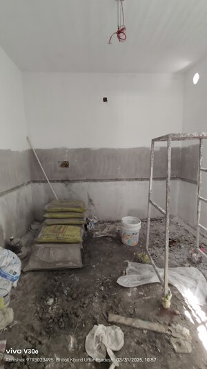 Bathroom in 3 BHK Independent House at Jankipuram Extension – for Sale