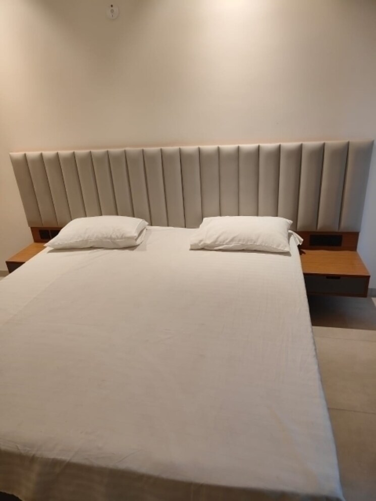 Bedroom, omaxe-hazratganj 1 RK 565 Sq.Ft. Apartment In Gomti Nagar Lucknow 8425452