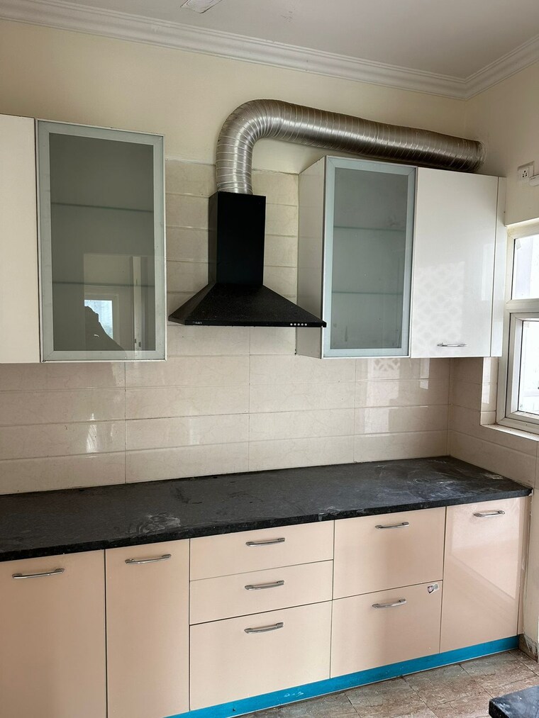 Kitchen, pyramid-altia 2 Bedroom 625 Sq.Ft. Apartment In Sector 70 Gurgaon 8425474