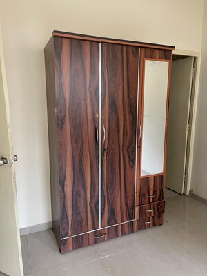 Furnished Amenities in 2 BHK Apartment at Pyramid Altia, Sector 70 – for Sale