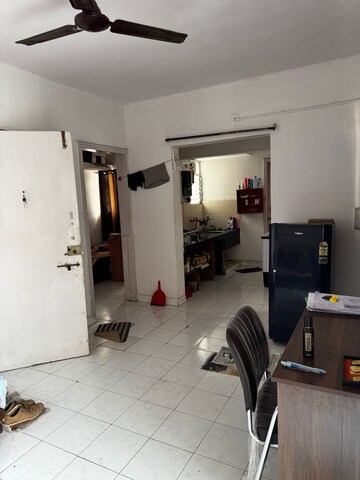 Team Area in 1 BHK Apartment at Koregaon Park CHS, Koregaon Park – for Rent