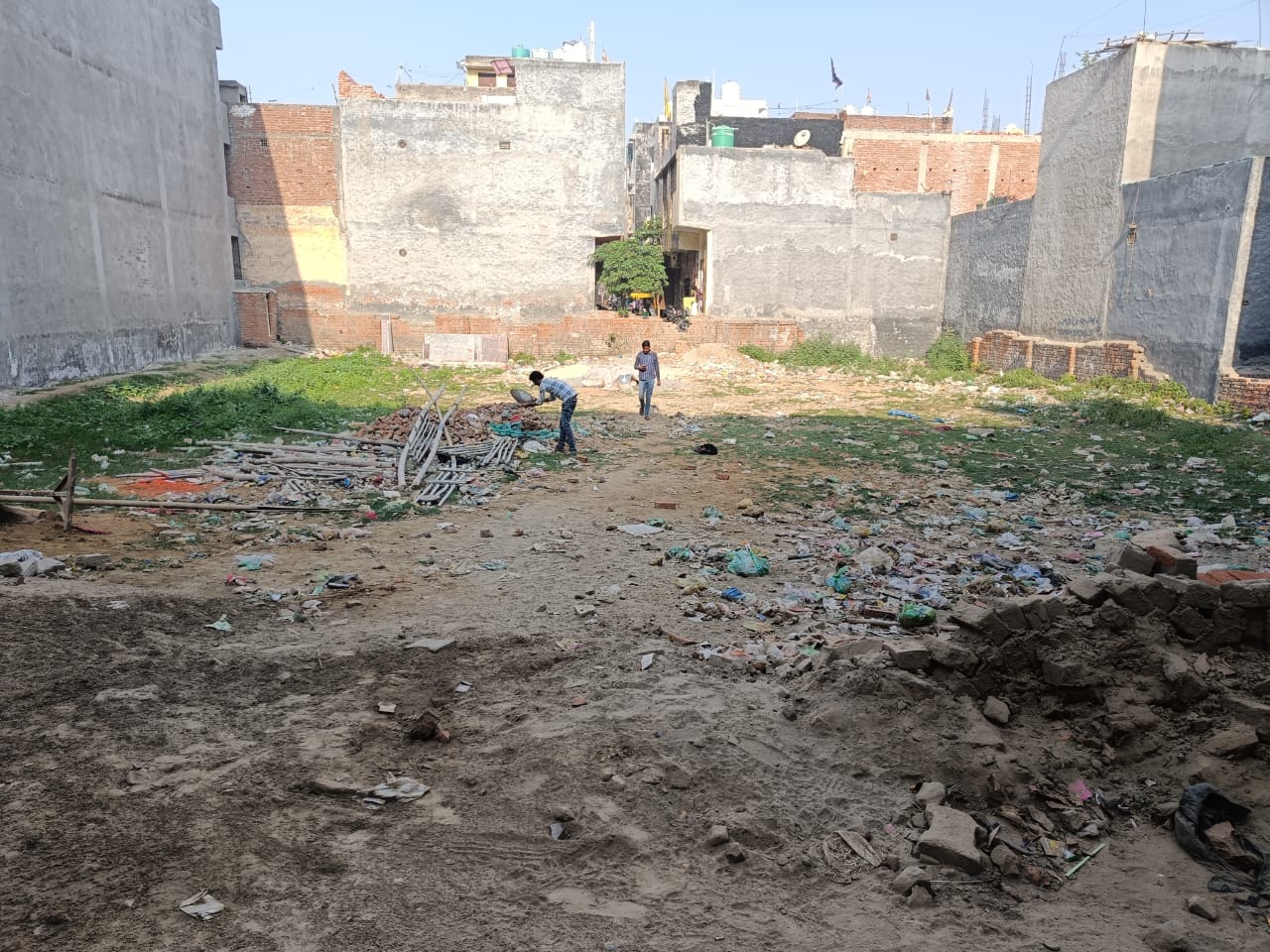 Plot For Sale in Unnati DLF Dream Home