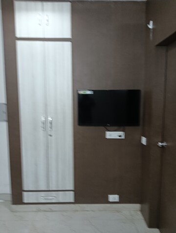 1 RK Apartment For Rent in Pioneer Araya, Sector 62